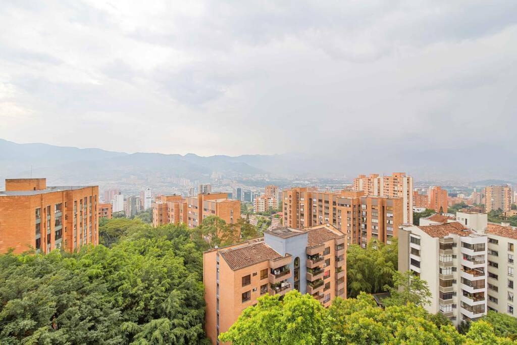 Apartamento The Place Need In Poblado-medellin 1103 *